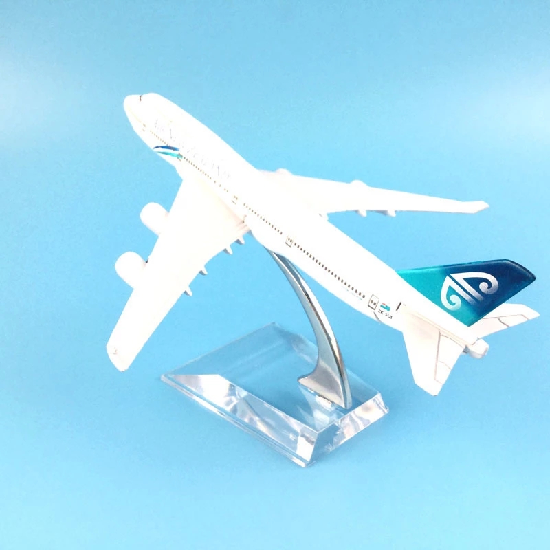 Kids Toys New Zealand - เครื่องบินรุ่น 1:400 16 ซม.Air นิวซีแลนด์โบอิ้ง 747