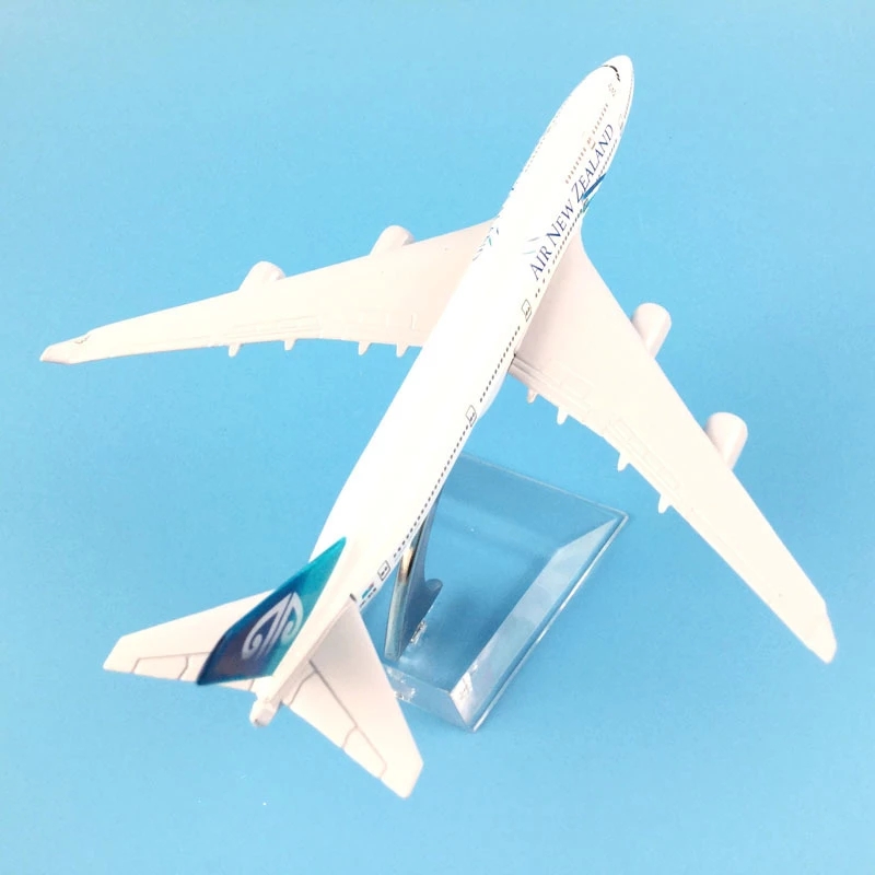 เครื่องบินรุ่น 1:400 16 ซม.Air - Kids Toys New Zealand บทวิจารณ์และราคา