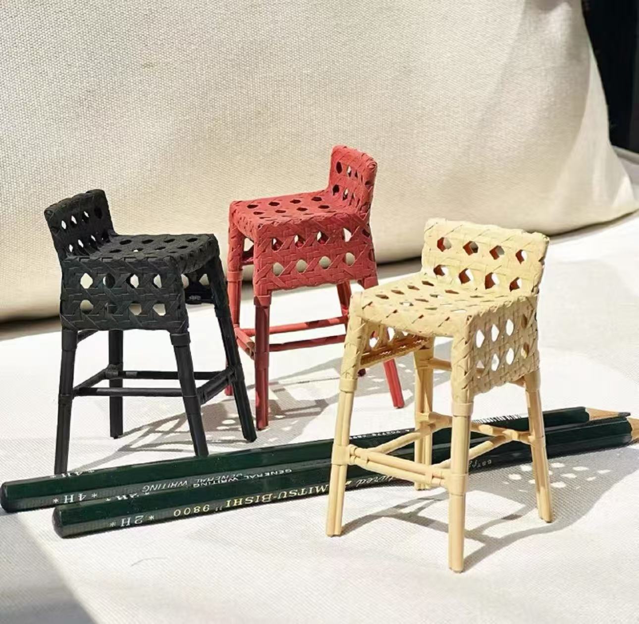 ชุดเก้าอี้วินด์เซอร์วินเทจขนาด - Dollhouse Furniture Set บทวิจารณ์และราคา